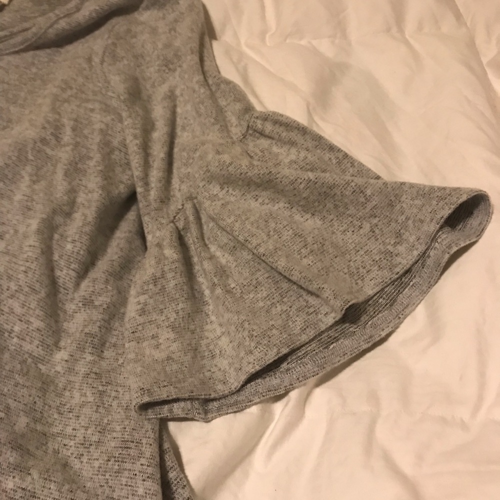 Top - Picture 2 of 3